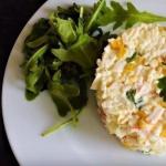 Салат с крабовыми палочками: калорийность и пищевая ценность блюда Салат крабовые палочки калорийность на 100 грамм