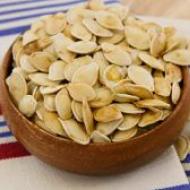 How to deliciously fry sunflower seeds in a frying pan, in the microwave, in the oven, with salt, in sunflower oil, black and peeled at home: the best recipes