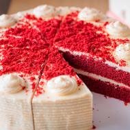 Sajtkrém vörös bársonyos tortához