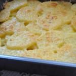 Potatoes with cheese in the oven How to cook potatoes with cheese in the oven