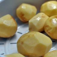 كيف لطهي البطاطس في قدر