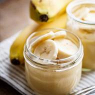 Bagaimana cara membuat pure pisang untuk bayi?