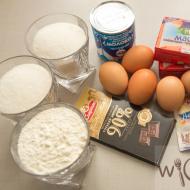 Come preparare a casa una classica torta al latte d'uccello secondo GOST