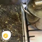 Wie man Kondensmilch kocht und damit leckere Desserts kocht