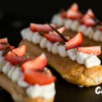Eclair dengan mascarpone dan stroberi: resep untuk kue dan krim choux